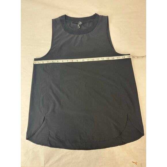 Athleta Tank Top Black Side Split Hem Lightweight Athletic Size Medium - Picture 7 of 7